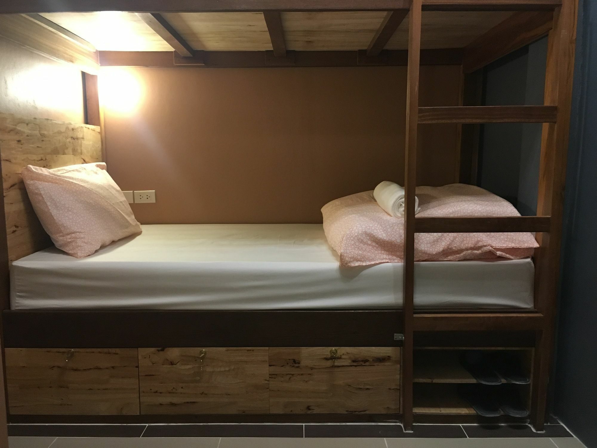 Siam Host Ratchada - Mrt Ladprao Hostel Bangkok Kültér fotó
